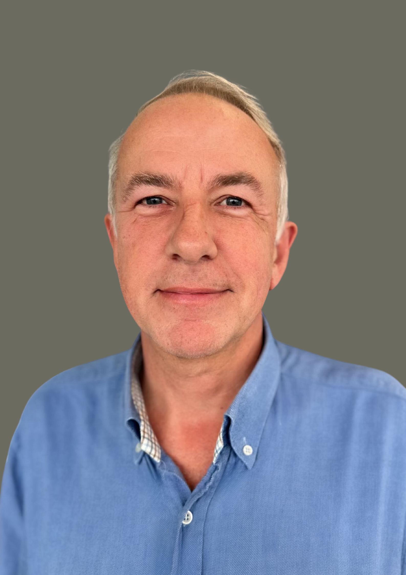 Gavin Chapman, Chairman of Cloudhouse